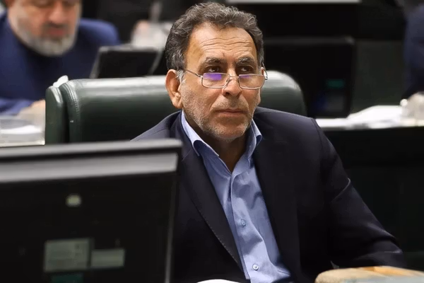 عضو کمیسیون انرژی مجلس: افزایش قیمت بنزین مانند سال ۹۸، تبعات اجتماعی دارد