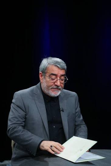 سفير إيران لدى الصين: سنفرض رسوم خدمات على السفن بمضيق هرمز بعد انتهاء مهلة الـ60 يومًا