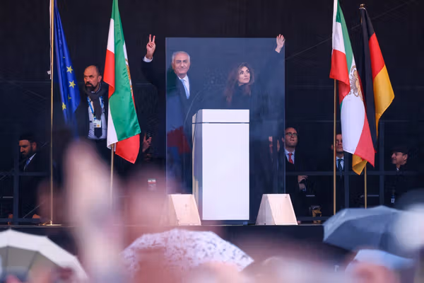 As Trump weighs strikes on Iran, Pahlavi rallies in Munich