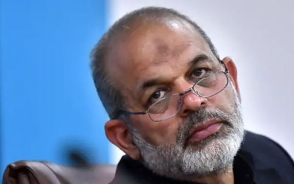 بعد تصنيف الحرس الثوري "إرهابياً".. "وحيدي": كندا لن تسمح للمواطنين الإيرانيين بالتصويت