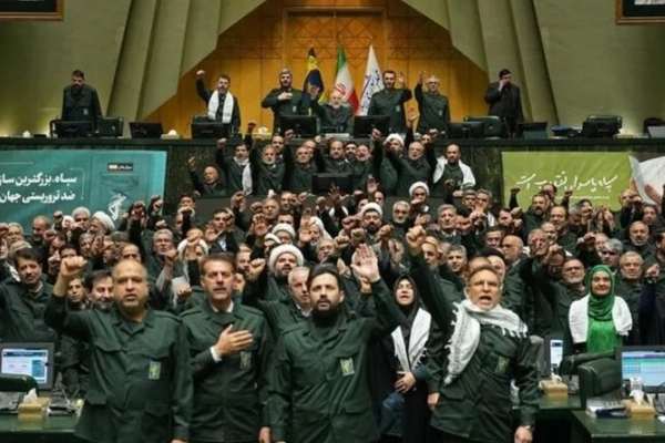 رییس کمیسیون امنیت ملی مجلس: دوران گردنکشی آمریکا در خلیجفارس به پایان رسید