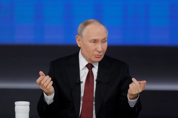 Russia airlifted 4,000 Iranian troops from Syria to Tehran, Putin says