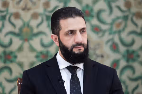 الشرع: برای توافق امنیتی با اسرائیل تلاش میکنیم، اما مداخله در لبنان منتفی است