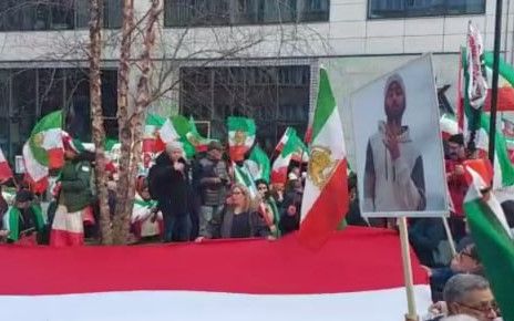 مخالفان جمهوری اسلامی همزمان با نشست شورای اروپا در بروکسل تجمع اعتراضی برپا کردند