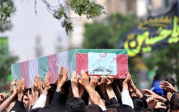 وزیر ورزش: شهدای گمنام در مجموعههای ورزشی مثل آزادی دفن میشوند