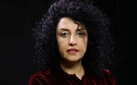 نرگس محمدی: جمهوری اسلامی با اعدامهای گسترده میخواهد اقتدار پوشالیاش را به رخ بکشد