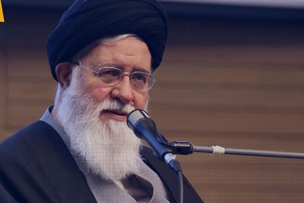 ادعای مدیرکل ورزش خراسان: علمالهدی با برگزاری بازی در مشهد با حضور زنان کاملا موافق است