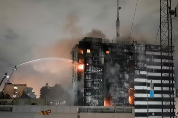 تشمل مستشفيات ومدارس وجامعات.. 16 ألف مبنى غير آمن في طهران دون ميزانية للتأمين والسلامة