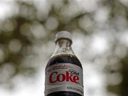 آژانس تحقیقات سرطان: شیرینکننده مصنوعی موجود در کوکاکولای رژیمی احتمالا سرطانزاست