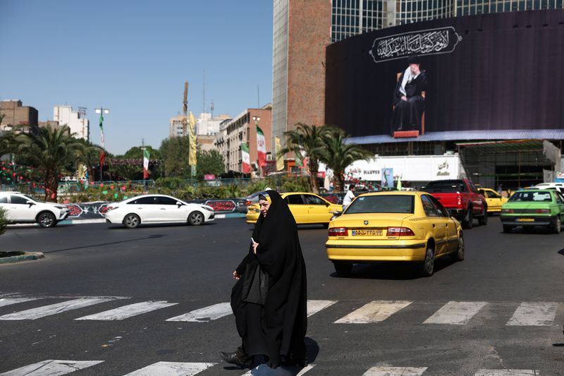 Iran-US MoU draws praise and backlash across Tehran’s political spectrum