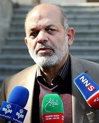 مستشار قائد الحرس الثوري: العدو يحصل على معلوماته عبر الأنظمة والأقمار الصناعية