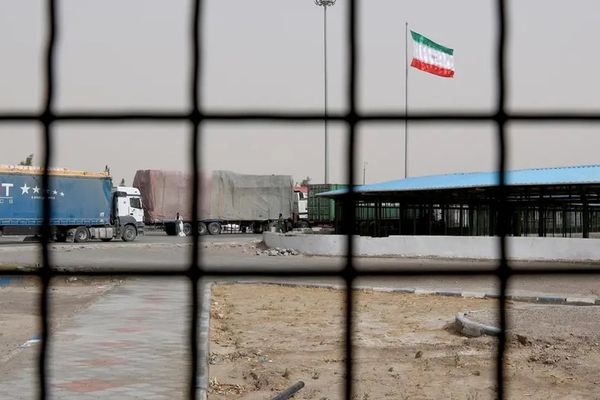 IRGC arrest 12 Afghans amid intensified crackdown on migrants