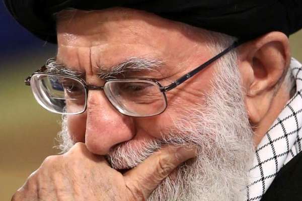 "كوريا تايمز": انقسام بين قادة النظام الإيراني حول كيفية مواجهة الاحتجاجات