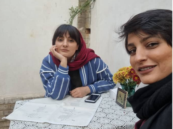 Journalists Elnaz (left) and Elaheh Mohammadi