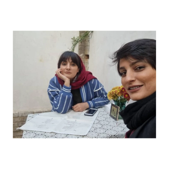 الناز محمدی، روزنامهنگار و خواهر الهه محمدی، دیگر روزنامهنگار زندانی بازداشت شد