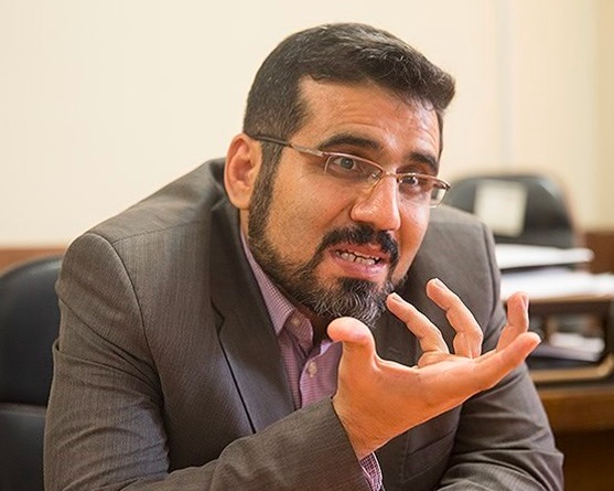 وزیر ارشاد ممنوع الکار شدن چند خواننده پاپ را «جوسازی رسانهای» خواند