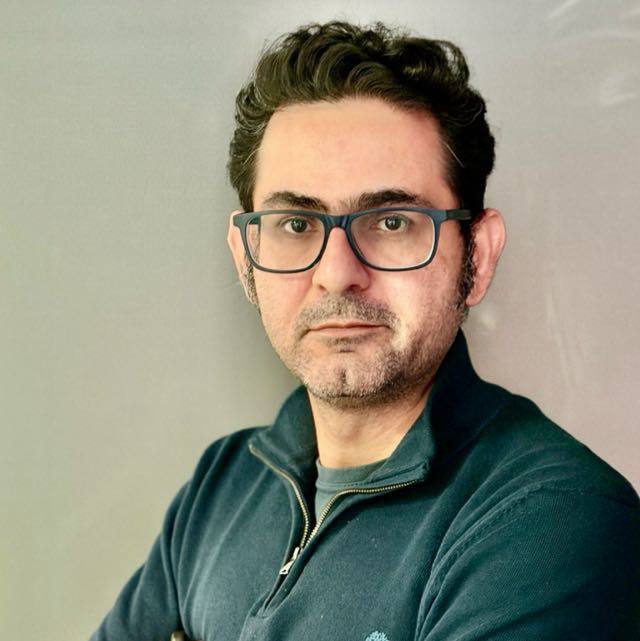 امیرهادی انواری