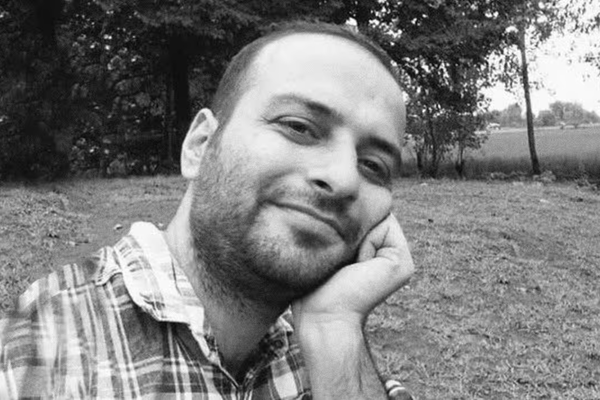 Iranian poet faces execution after review of death sentence denied