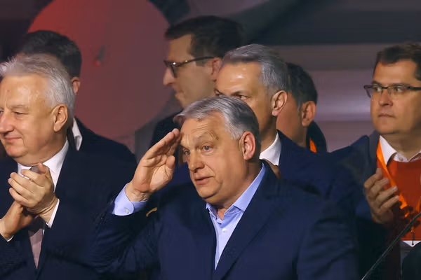 نتایج اولیه انتخابات پارلمانی مجارستان از شکست ویکتور اوربان حکایت دارد