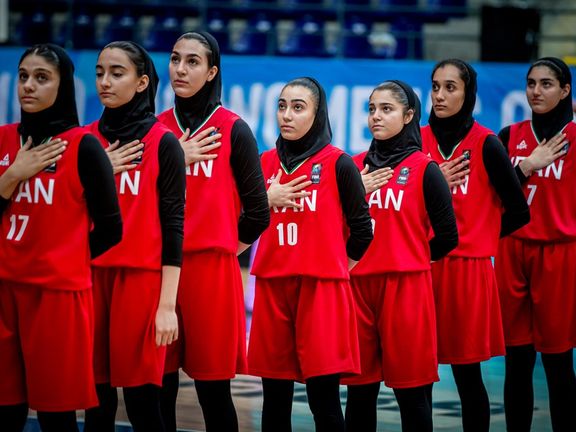 این دختران به تبریک شما نیاز ندارند، اجاره بدهید آزادانه ورزش کنند