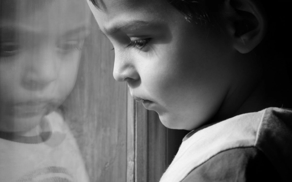 گفتن دروغهای مصلحتی به کودکان، راهحل ساده اما پرهزینه