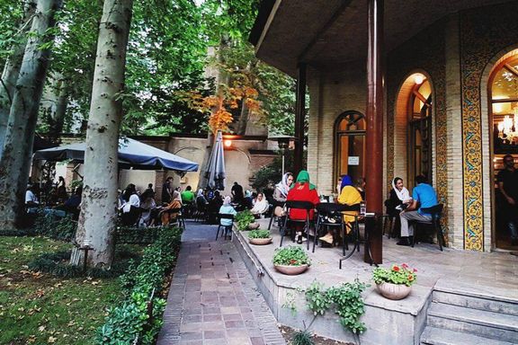 An open-air café in Tehran