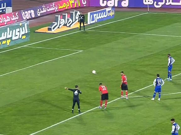 استقلال با پیروزی مقابل تراکتور به دور بعدی جام حذفی صعود کرد