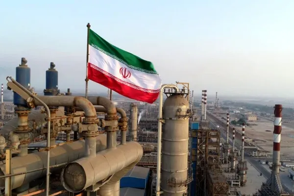 تفاهمنامه به تهران اجازه میدهد فروش نفت را بیدرنگ آغاز کند