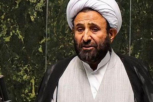 برلماني إيراني يؤكد وقوع عمليات القرصنة الأخيرة.. ويدعو إلى إطلاق الإنترنت المحلي