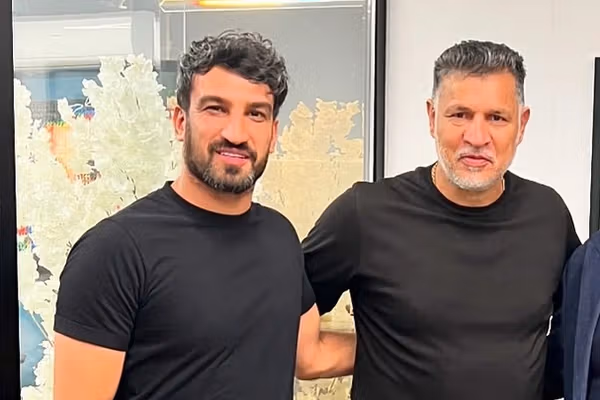 حمایت ماهینی از اعتراضات: در مملکت چو غرش شیران گذشت و رفت، این عوعو سگان شما نیز بگذرد