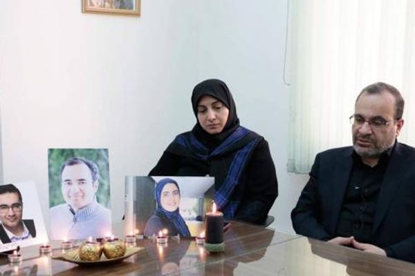 بسبب الطائرة الأوكرانية.. صحيفة المرشد تهاجم صحفًا إيرانية وتصفهم بـ"آكلي الجيف"