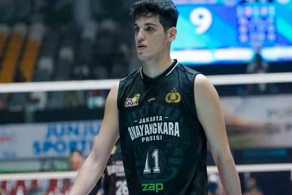 وزارت بهداشت قطر اجازه انتقال صابر کاظمی به ایران را صادر نمیکند