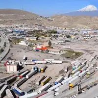 Iran looks for escape routes as US sanctions close in