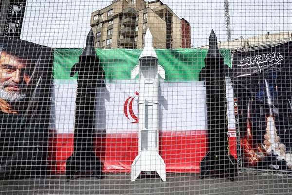 'Part of the dance': experts question the purpose of US-Iran contacts