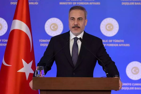 وزير خارجية تركيا: إيران تكبدت ثمنًا باهظًا للحفاظ على نفوذها.. ونرفض الهيمنة الإقليمية