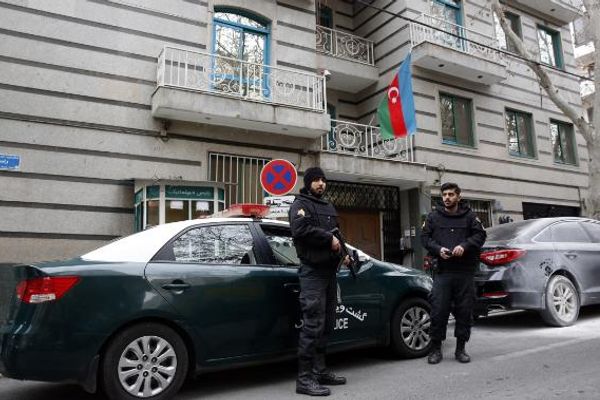 أميركا تشدد على واجب إيران في حماية المراكز الدبلوماسية بعد الهجوم على سفارة أذربيجان