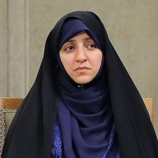 معاون زنان در دولت پزشکیان:بیش از ۴۵ زن در مسئولیتهای ارشد اجرایی کشورند