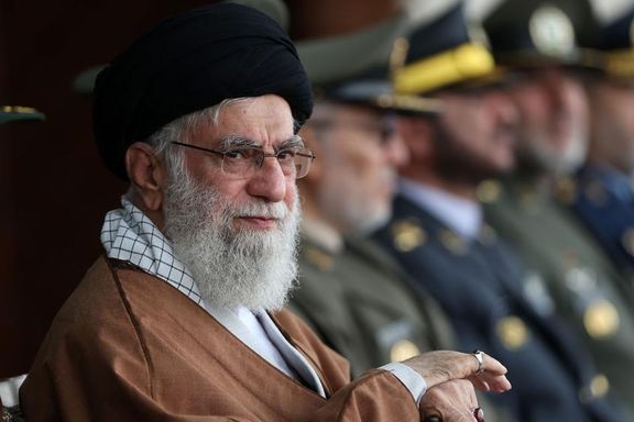 نیویورک تایمز: خامنهای دستور آمادهسازی برای حمله به اسرائیل را صادر کرده است