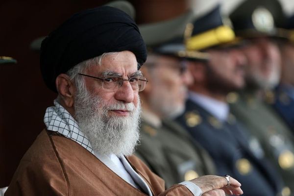 "نيويورك تايمز”:خامنئي أصدر تعليمات بشأن التمهيد لهجوم على إسرائيل