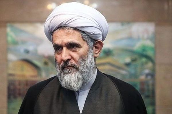 بعد إقالته.. رئيس استخبارات الحرس الثوري السابق يدافع عن العلاقة مع روسيا والصين
