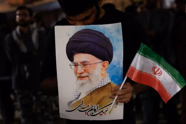 رییس مرکز پژوهشهای مجلس: خسارت جنگ برای ما تخریب زیرساختها نیست، کشته شدن خامنهای است