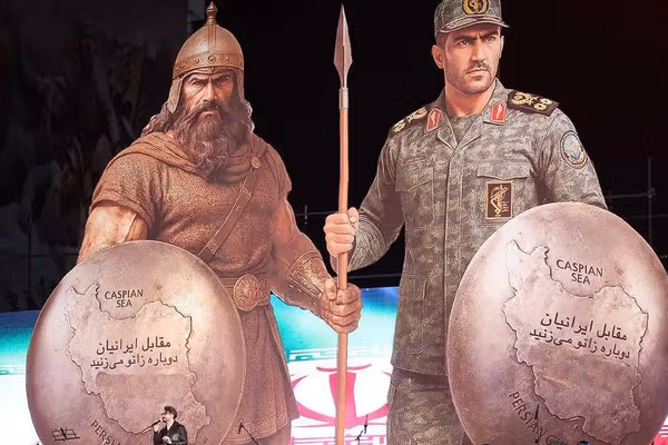 Tehran’s 'Kneel Before Iran' statue rekindles debate over nationalist turn