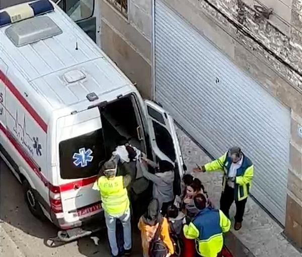 "هجمات كيماوية" على 17 مدرسة إيرانية على الأقل اليوم.. بمزيج من غازات سامة