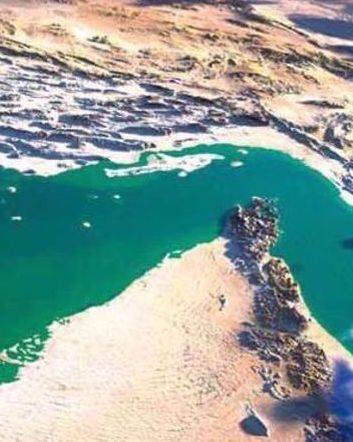 آمریکا ادعای ارتش ایران درباره اخطار به زیردریایی آمریکایی را «کاملا نادرست» خواند