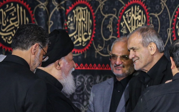 نماینده خامنهای در خراسان رضوی: پزشکیان هرچه زودتر لایحه حجاب را برای اجرا ابلاغ کند