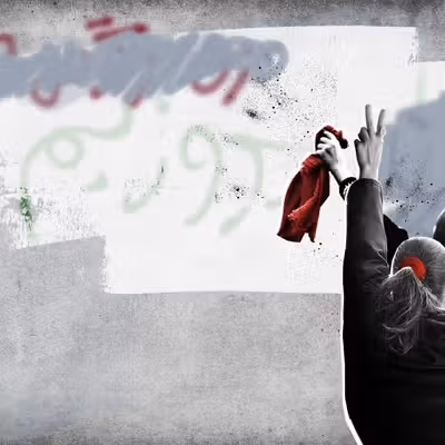 حضور گسترده زنان در اعتراضات سراسری؛ «نیروی محرک، نماد شجاعت و عامل همبستگی» هستند