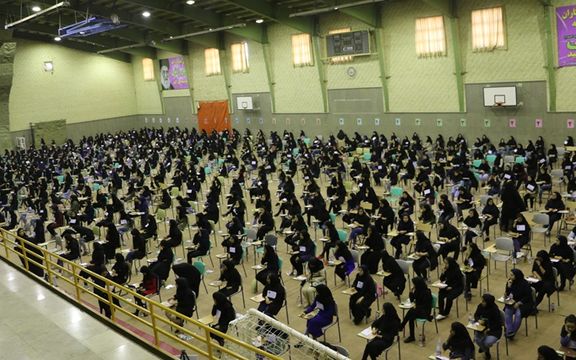 برخی گزارشها حاکی از لو رفتن سوالات کنکور با وجود قطع اینترنت است