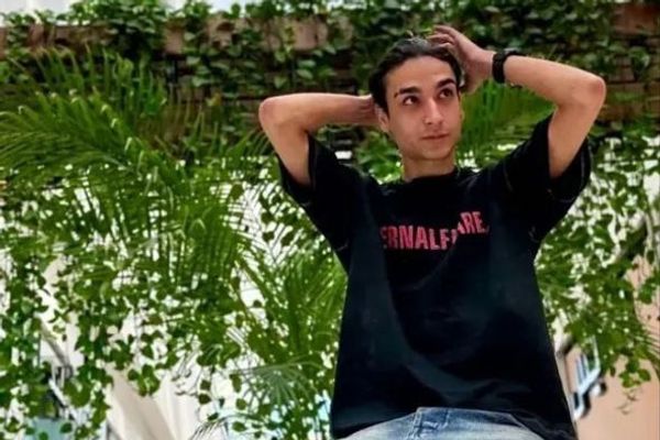 عارف گلمحمدی؛ جوانی که پیکرش از روی تتوها شناسایی شد