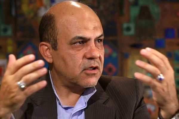 Tehran Seeks To Hang Ex-Official On Forced Confessions Of Spying For UK