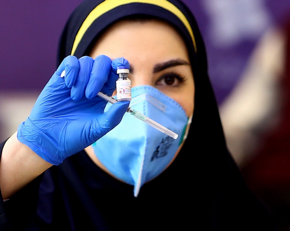 دانشگاه علوم پزشکی سبزوار: فوت دو نفر از کادر درمانی ربطی به تزریق واکسن کرونا نداشت